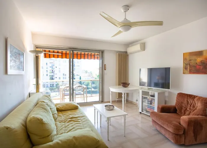 Les Jardins Du Luxembourg-2 By Interhome Hyères