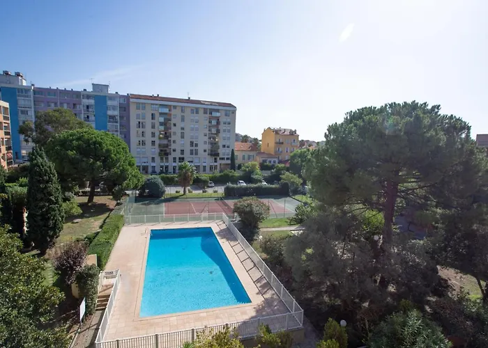 Les Jardins Du Luxembourg-2 By Interhome Hyères